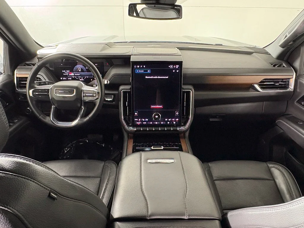 Used 2025 Silver GMC Denali image 42