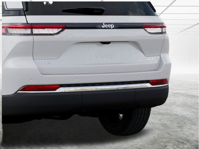 New 2027 Bright White Clear-Coat Paint Jeep Limited Reserve image 14