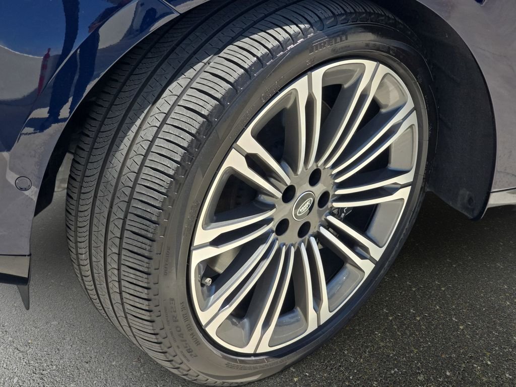 Certified Used 2023 Portofino Blue Metallic Land Rover Autobiography image 34