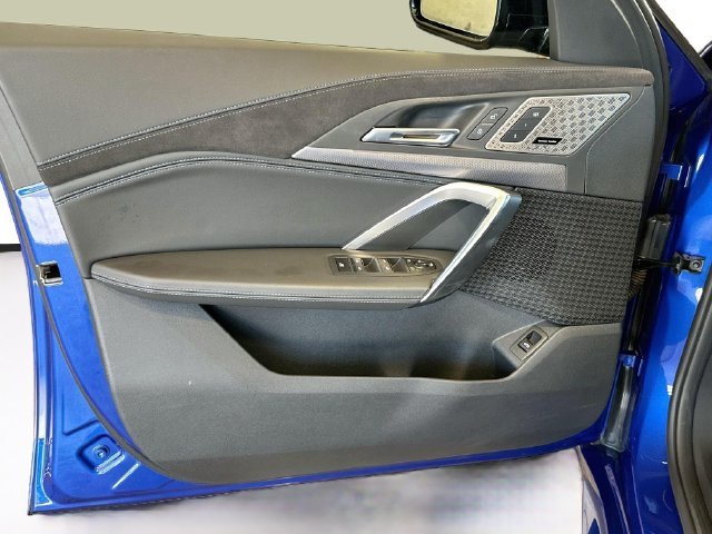 Certified Used 2025 Blue BMW M35i image 16