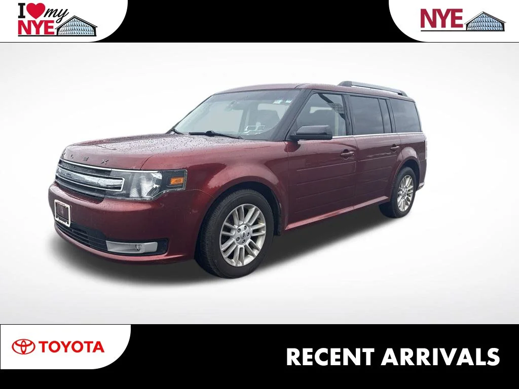 Used 2014 Orange Ford SEL image 1