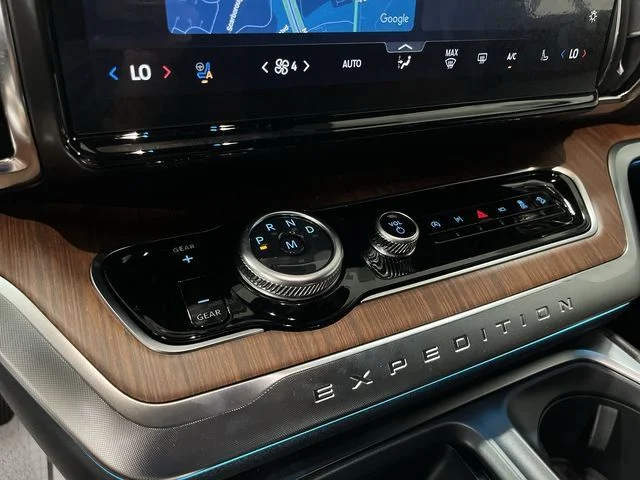 New 2027 Agate Black Metallic Ford King Ranch image 21