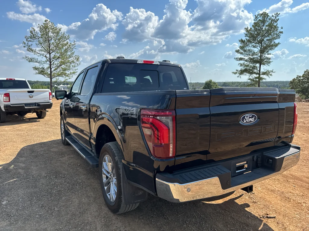 Certified Used 2025 Agate Black Metallic Ford LARIAT image 7
