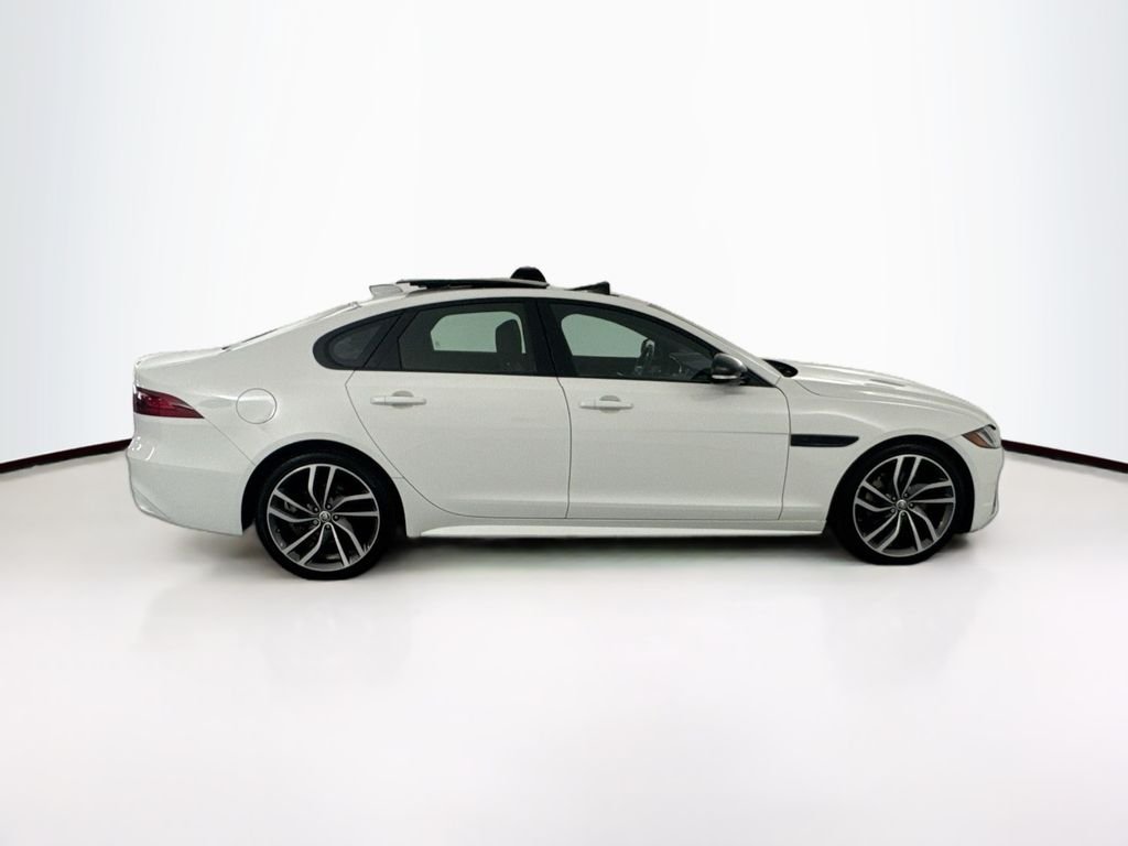 Certified Used 2024 White Jaguar R-Dynamic SE image 4