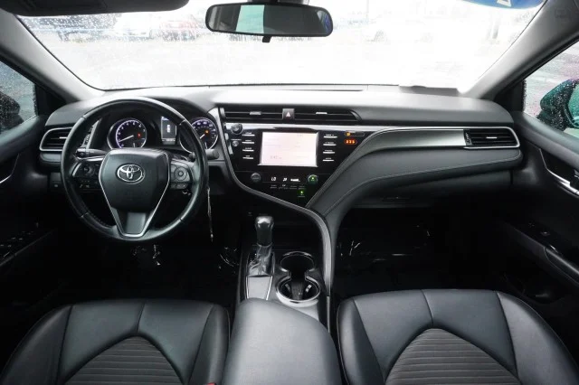 Used 2019  Toyota LE image 21