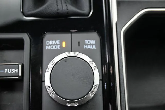Used 2026  Toyota SR5 image 29