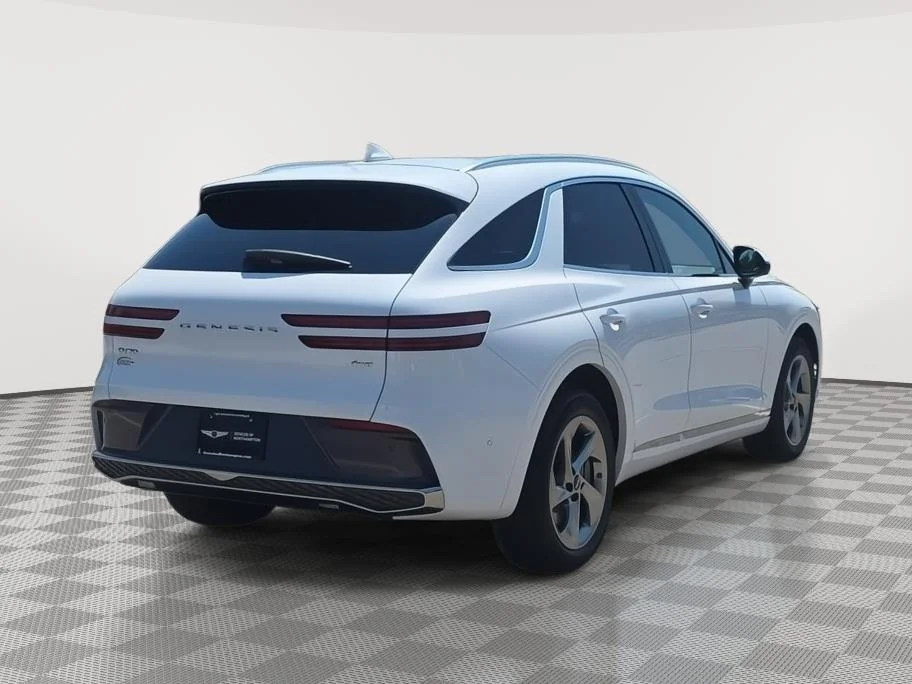 New 2026 Uyuni White Genesis 2.5T Advanced image 5