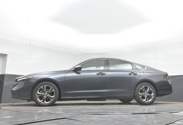 Used 2023 Gray Honda EX image 43
