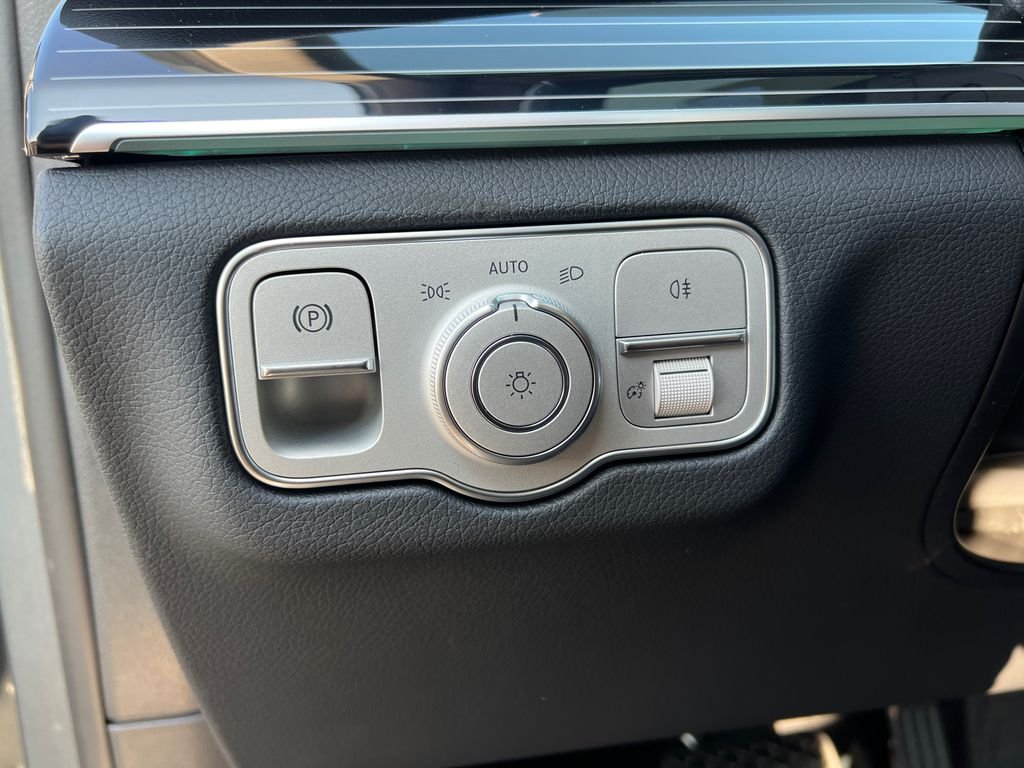 New 2026 Selenite Grey Metallic Mercedes-Benz GLE 450 image 14
