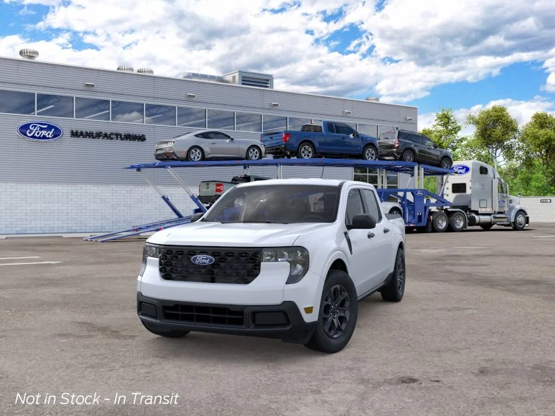 New 2026 Oxford White Ford XLT image 2