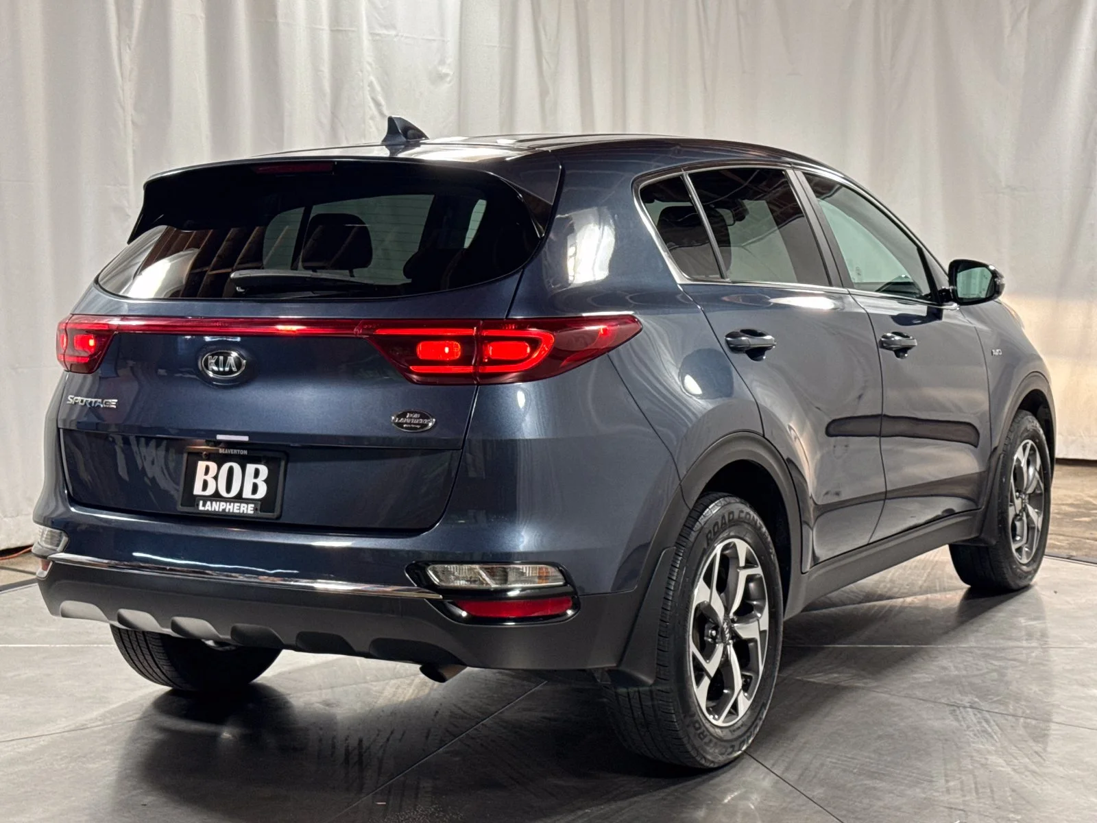 Used 2021 Pacific Blue Kia LX image 10