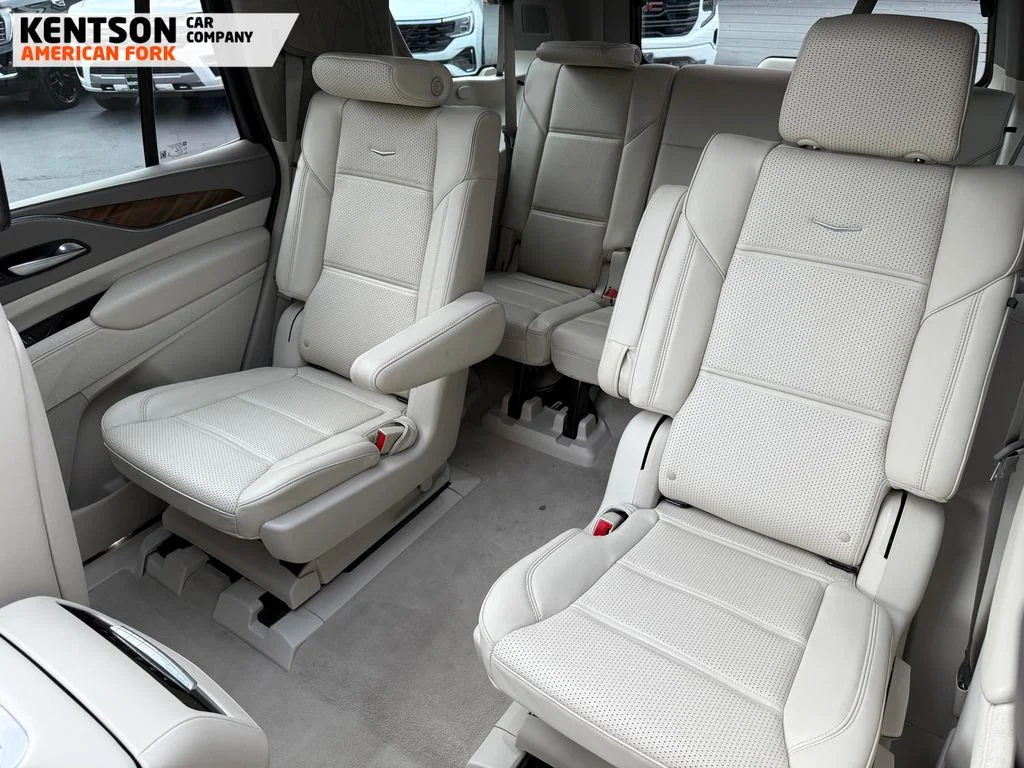 2024 Cadillac Escalade Sport Platinum - Photo 38