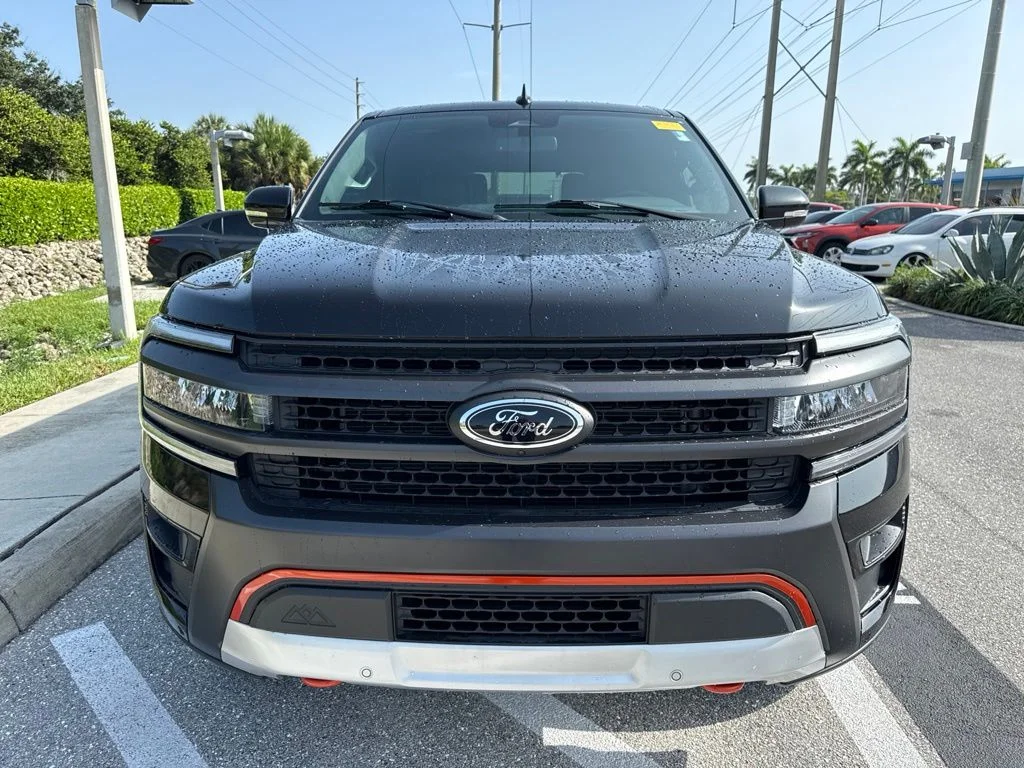 Used 2022 Black Metallic Ford Timberline image 8
