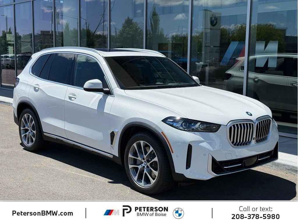New 2026 Alpine White BMW xDrive50e image 7