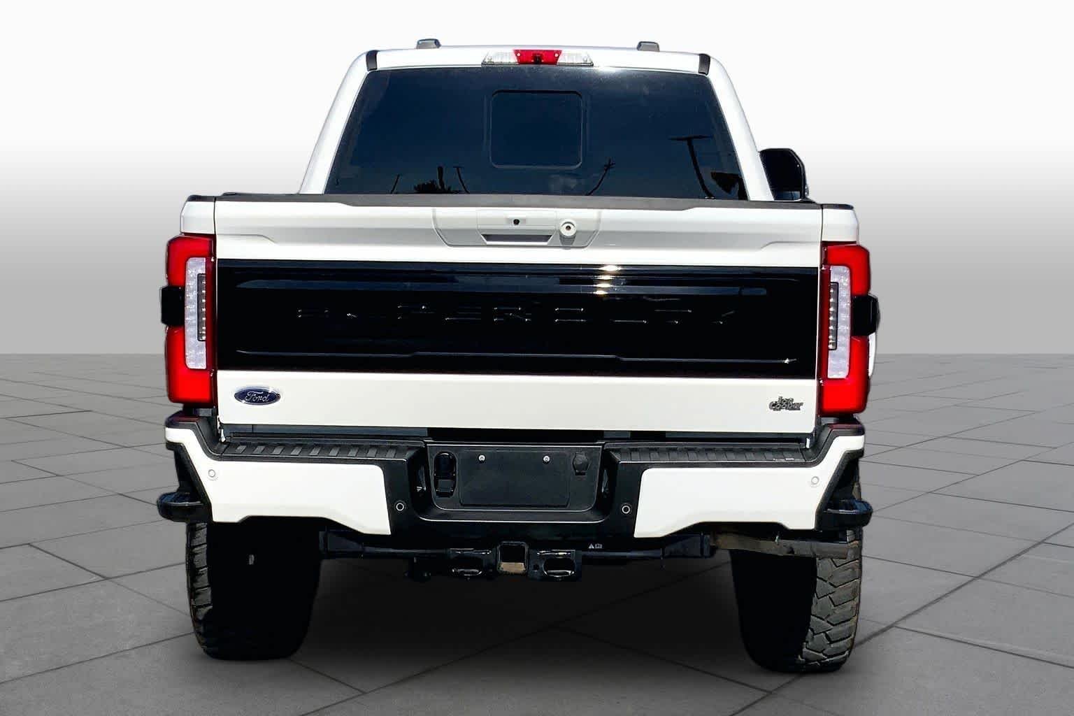 Used 2025 Star White Metallic Tri-Coat Ford Platinum image 5
