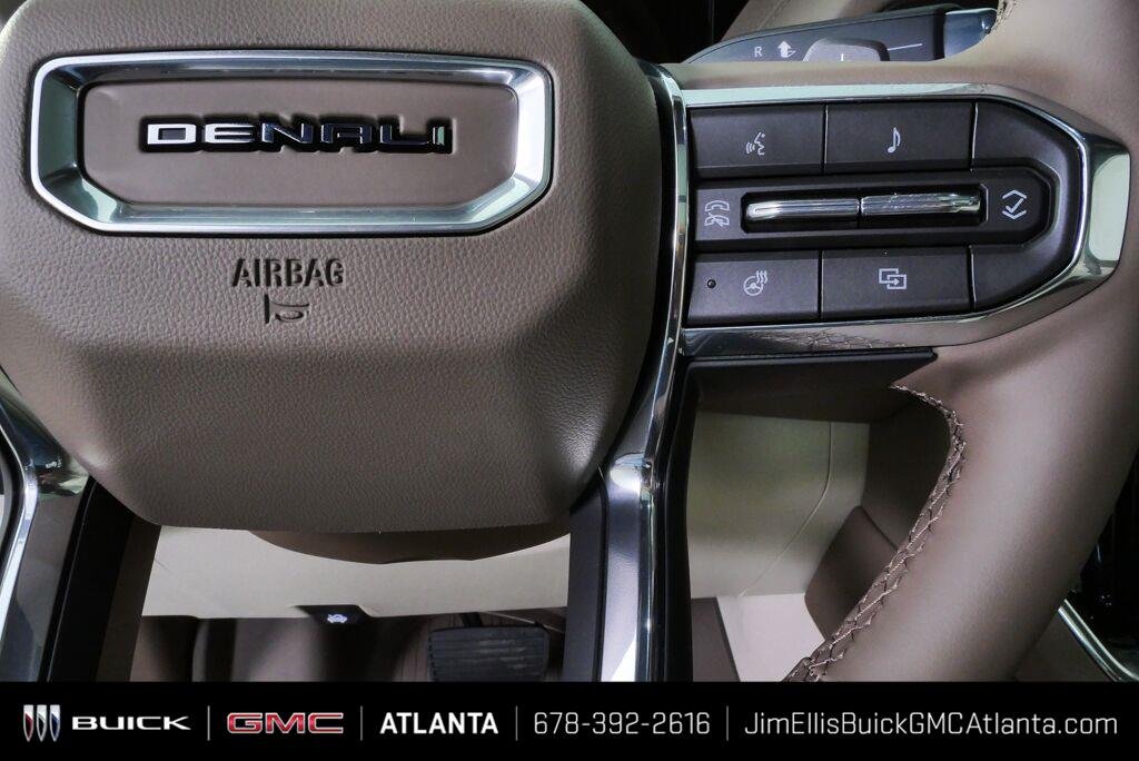 2026 GMC Yukon XL Denali - Photo 21