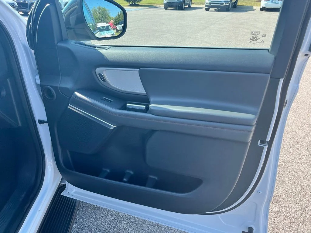 Used 2025 White Ford Active image 11
