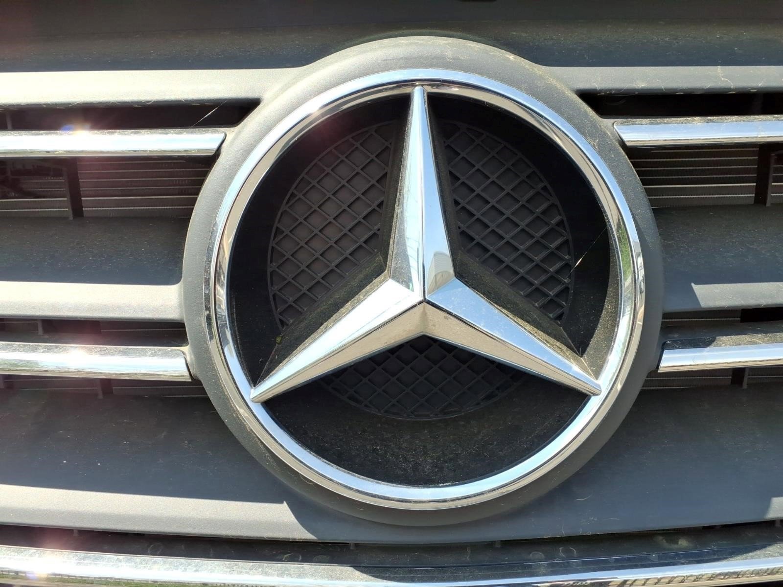 New 2026 Tenorite Gray Metallic Mercedes-Benz  image 9