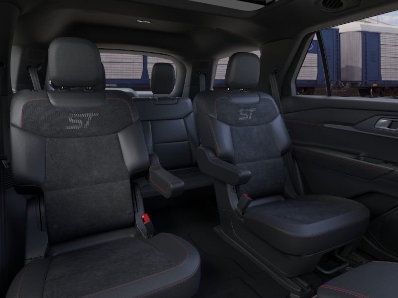 New 2026 Star White Metallic Tri-Coat Ford ST image 11