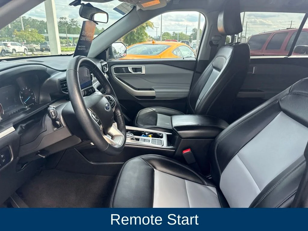 Certified Used 2023 Stone Blue Metallic Ford XLT image 13