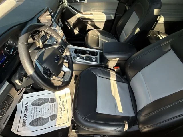 2022 Ford Explorer XLT - Photo 22