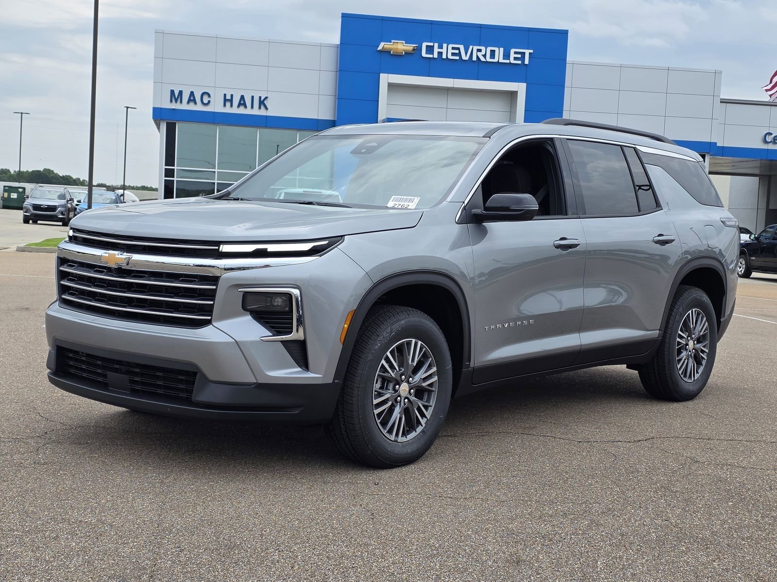 2026 Chevrolet Traverse FWD LT's photo