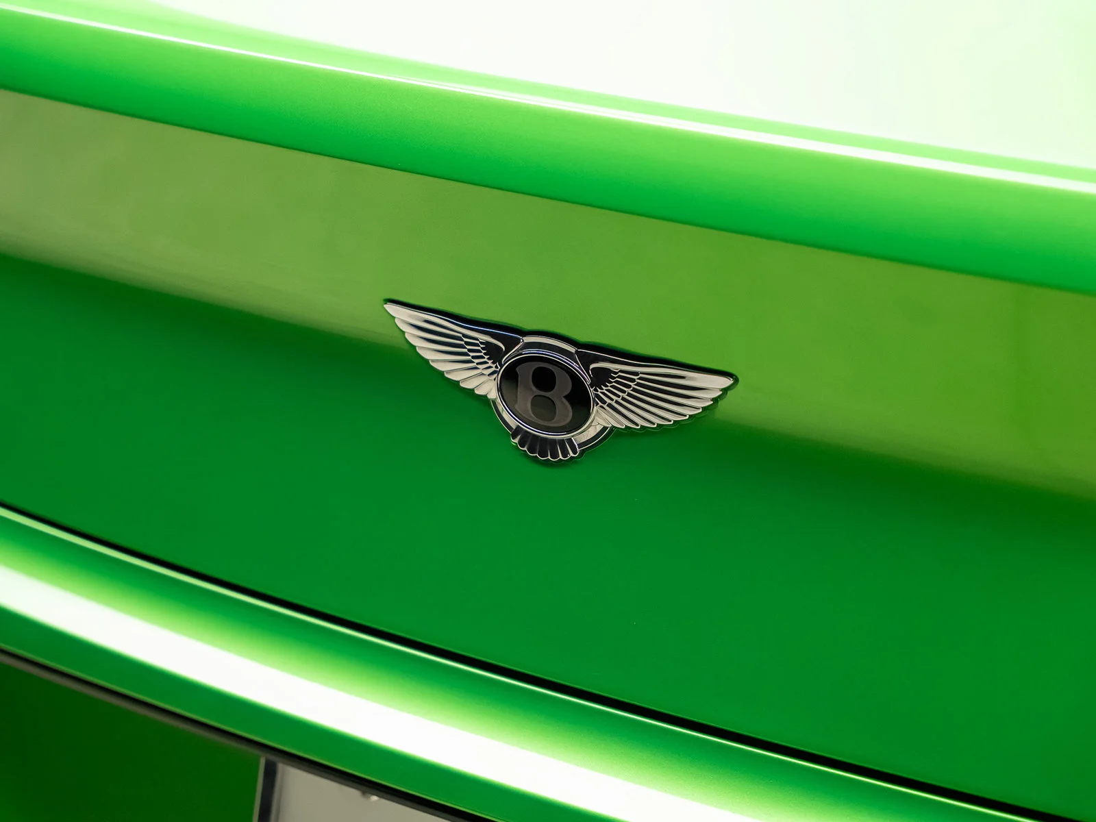 Used 2021  Bentley V8 image 15