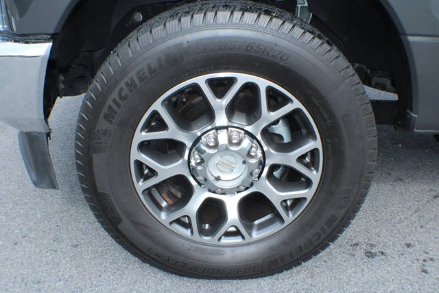 Used 2020 White Ford LARIAT image 5