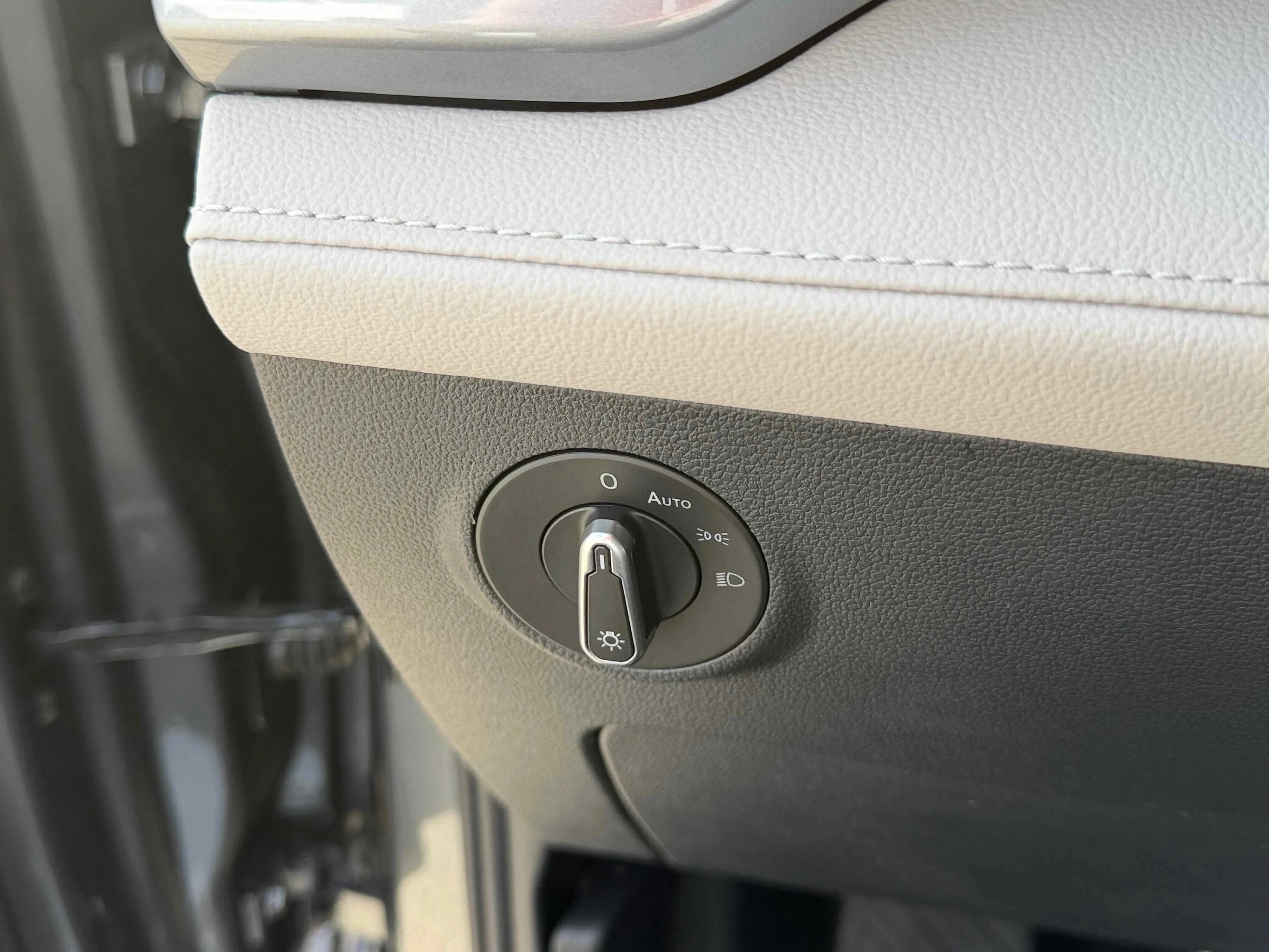 New 2026 Platinum Gray Volkswagen SEL image 26