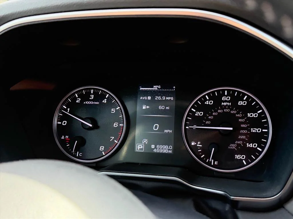 Used 2023 Silver Subaru Onyx Edition image 22