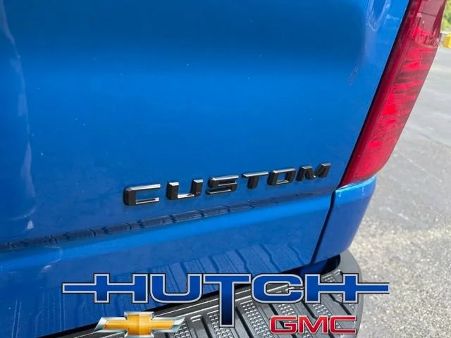Used 2023 Glacier Blue Metallic Chevrolet Custom image 15