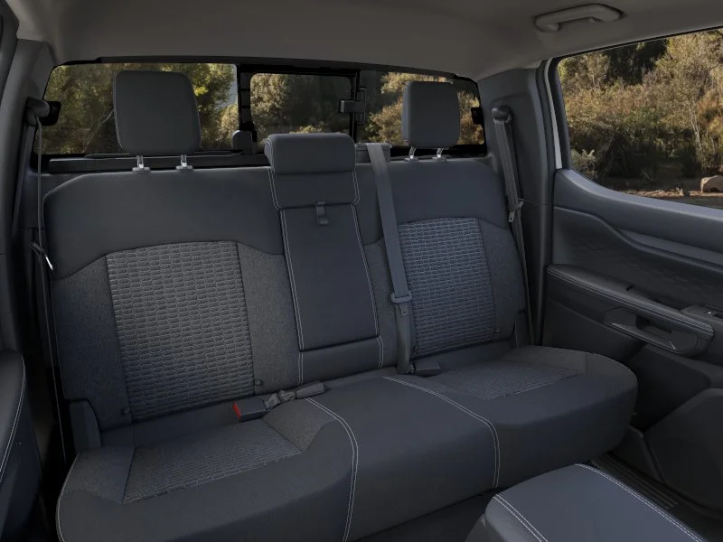 New 2025 Oxford White Ford XLT image 34