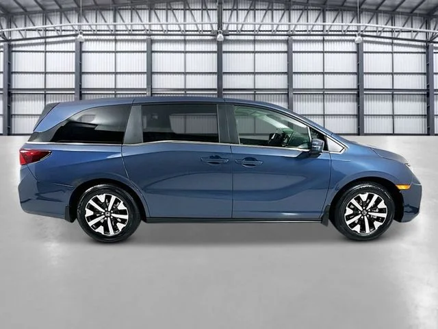 New 2027 Smoke Blue Pearl Honda EX-L image 6