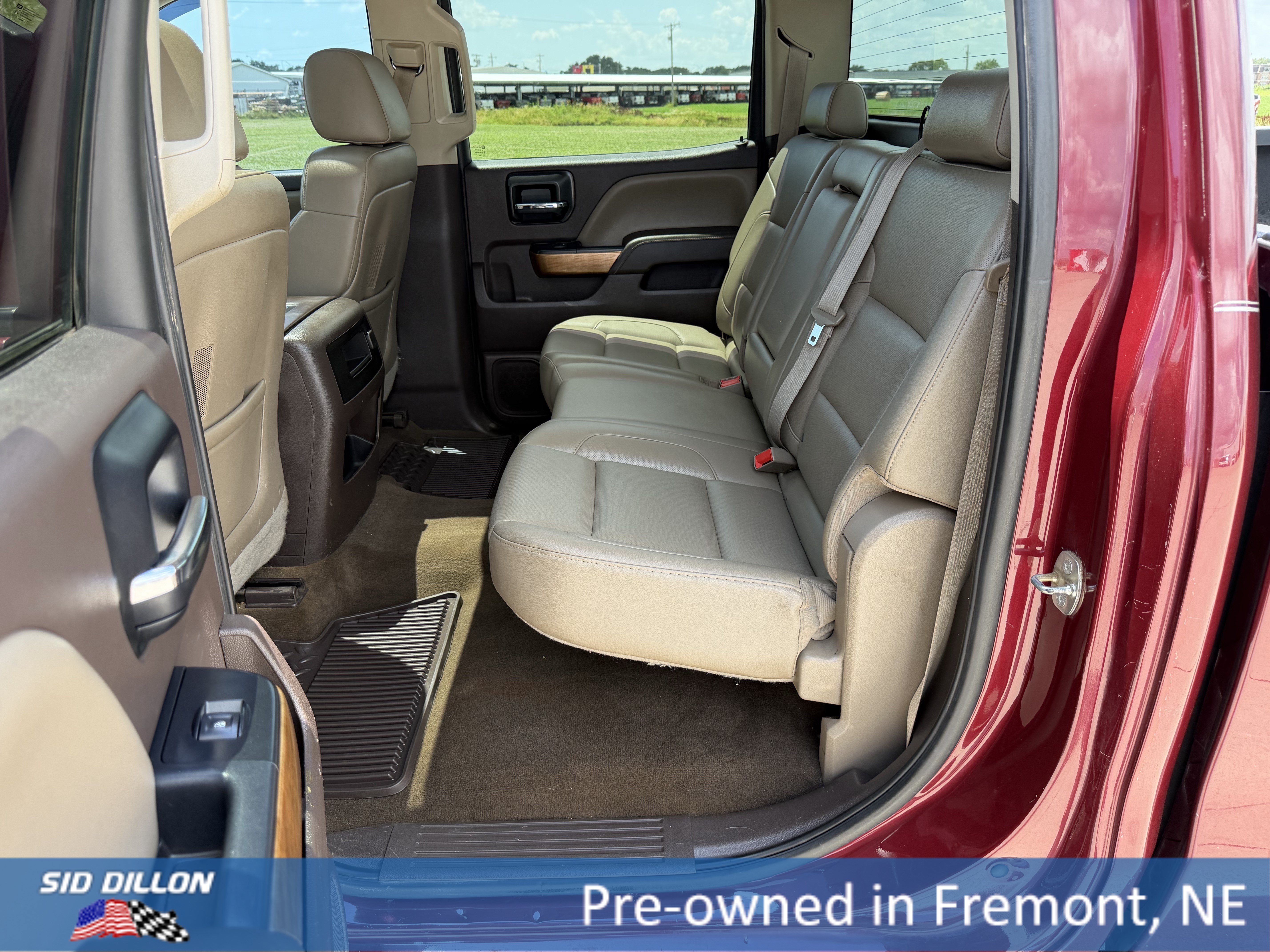 Used 2014 Deep Ruby Metallic Chevrolet LTZ image 10