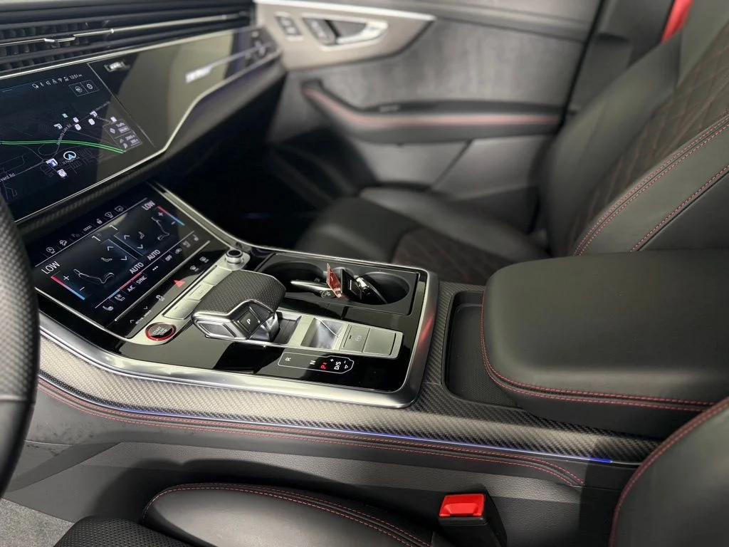 2026 Audi SQ8 Prestige - Photo 23