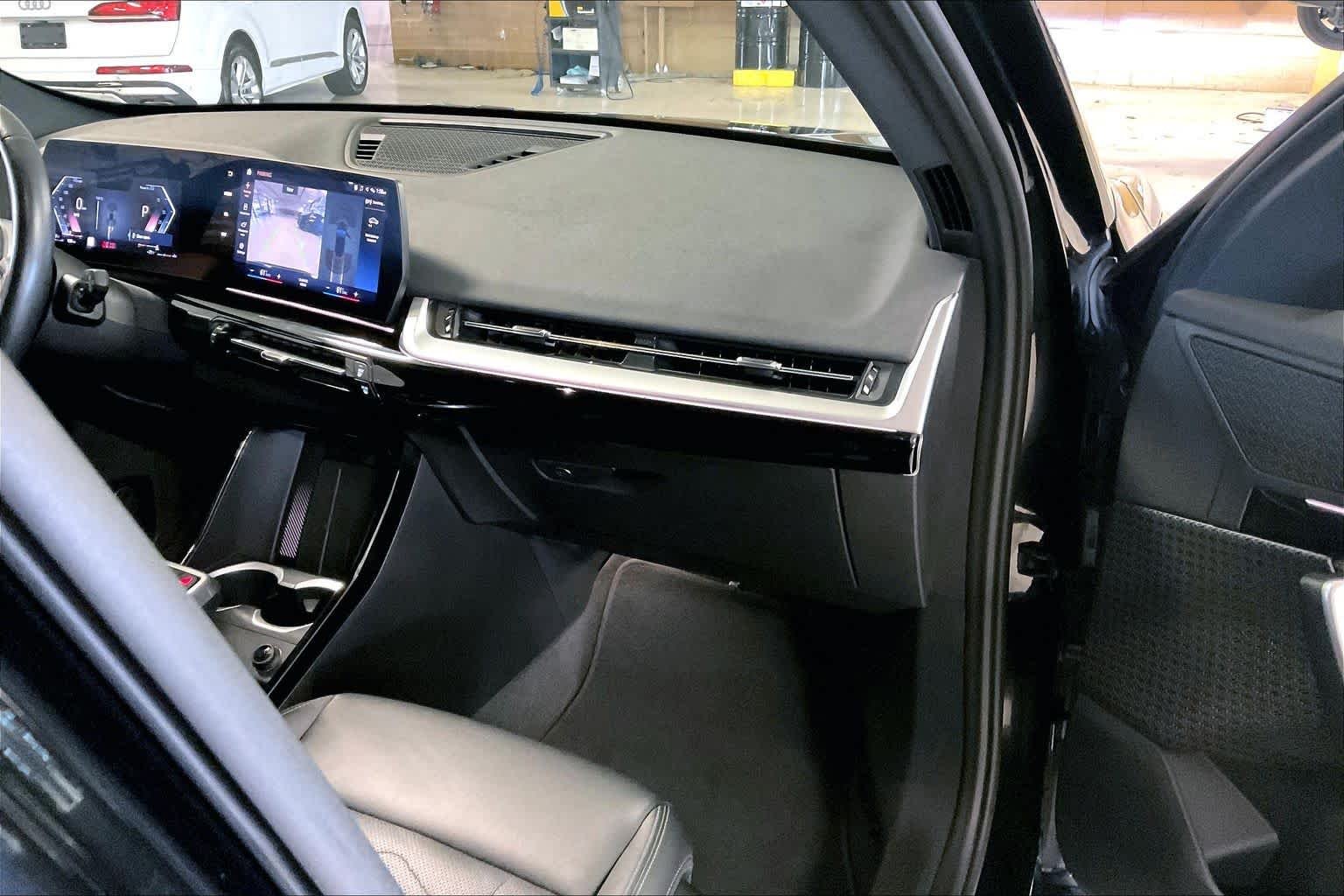 2023 BMW X1 28i - Photo 17