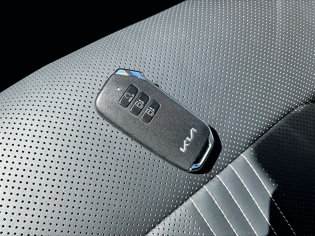 Used 2024 Red Kia GT-Line image 30
