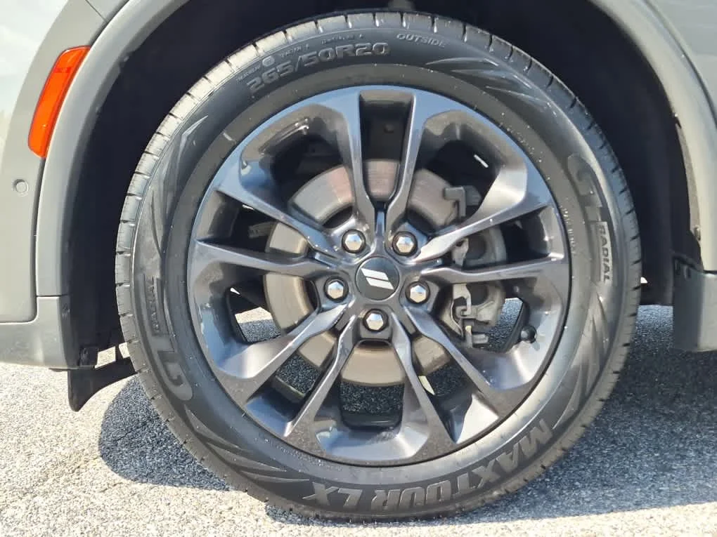 Certified Used 2025 Destroyer Gray Clearcoat Dodge R/T Plus image 8