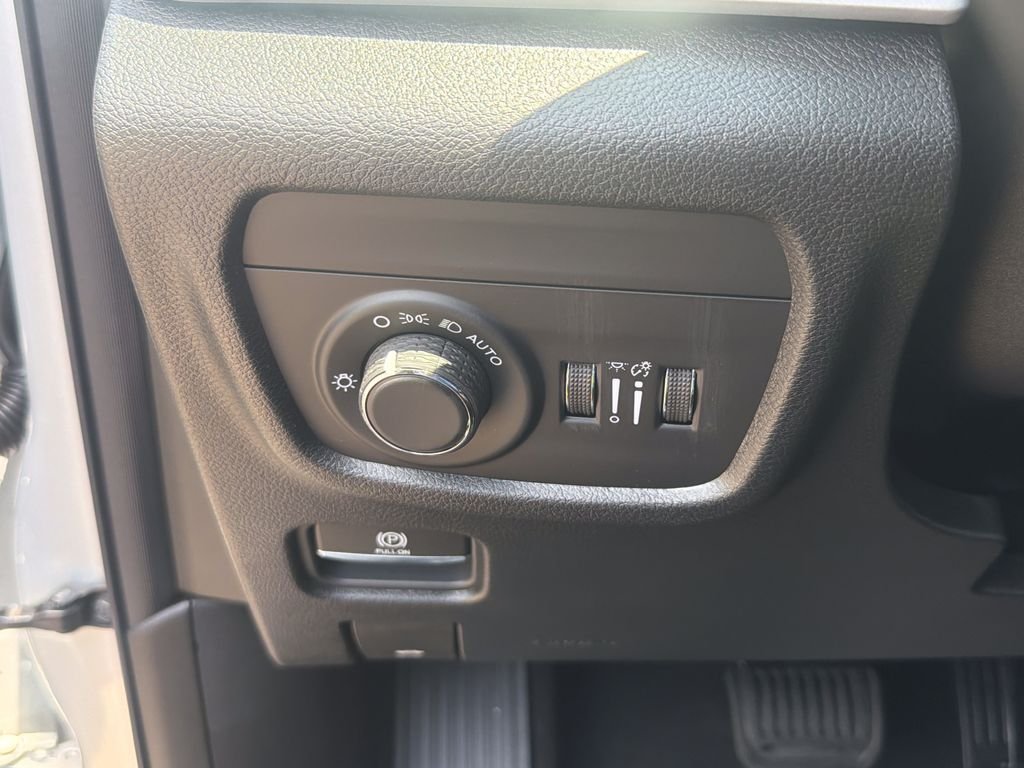 New 2026 Silver Jeep Laredo image 13
