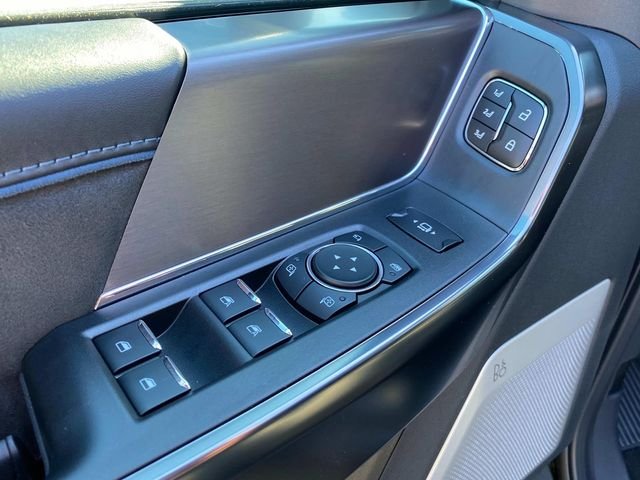 New 2026 Black Ford Platinum image 11