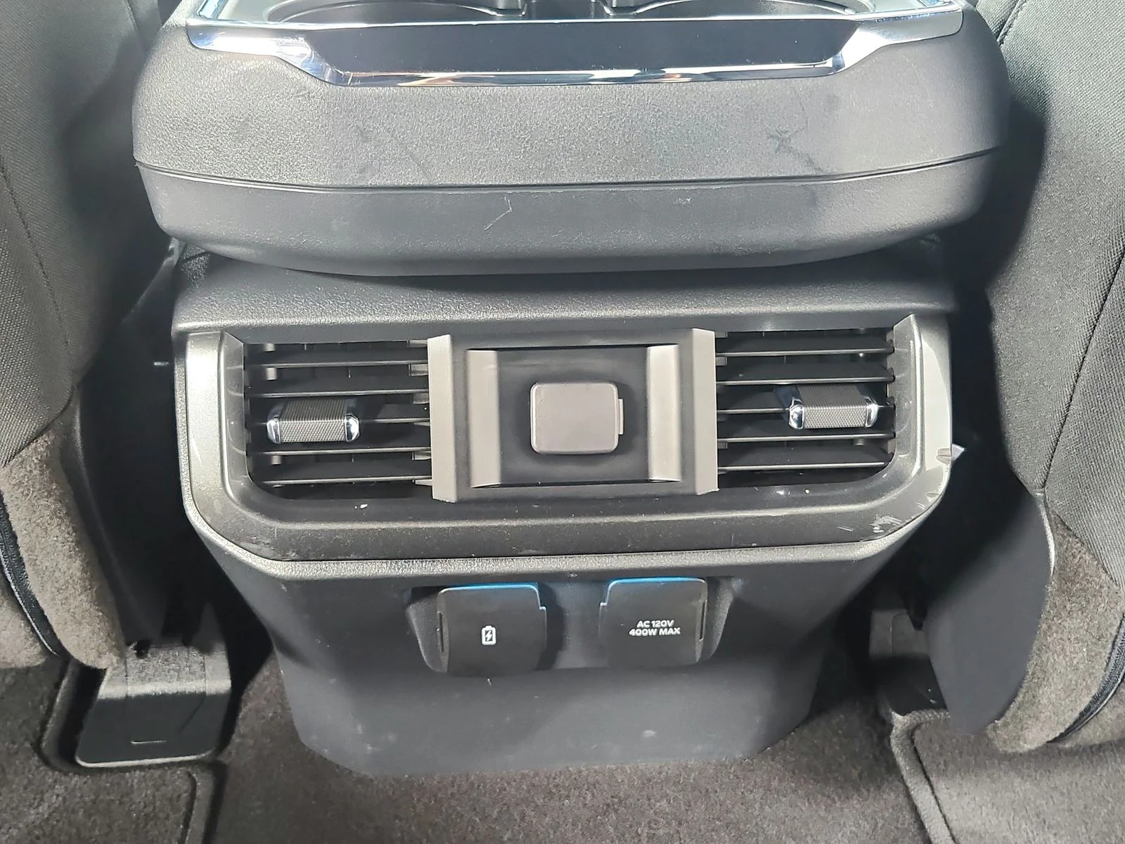 Used 2023 Gray Metallic Ford XLT image 35