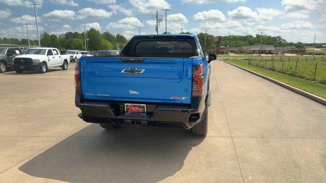 2025 Chevrolet Silverado EV RST - Photo 7