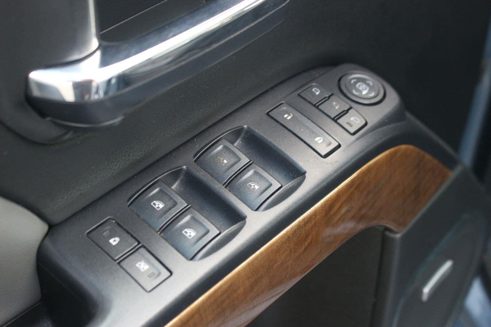 Used 2015 SLATE GREY METALLIC Chevrolet LTZ image 15