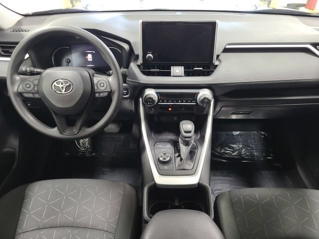 2024 Toyota RAV4 Woodland Edition - Photo 16