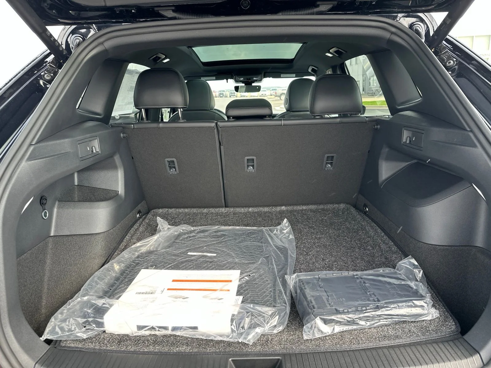 New 2026 Black Volkswagen 2.0T SE R-Line Black image 25