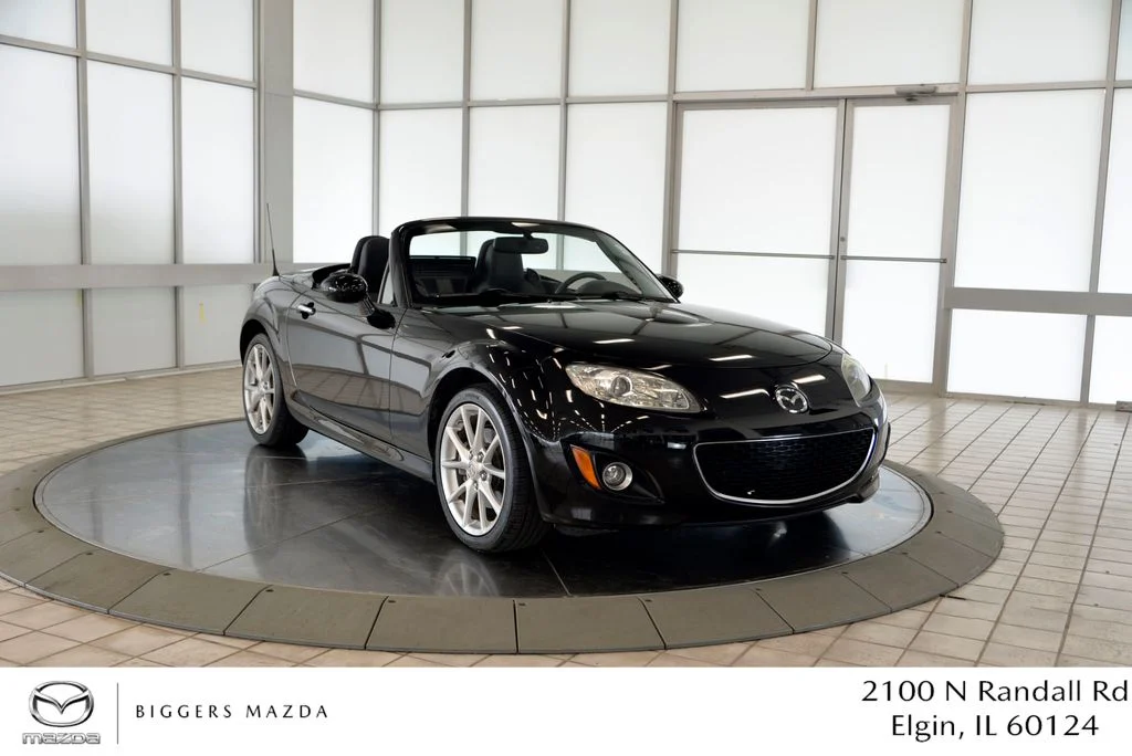 2010 Mazda MX-5 Miata Grand Touring Hard Top Auto's photo