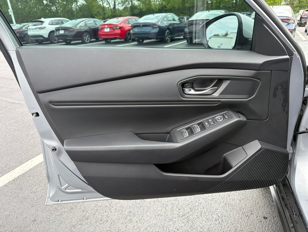 2024 Honda Accord EX - Photo 18