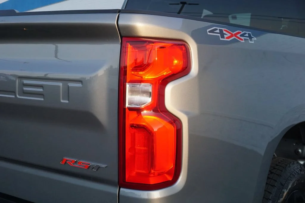 New 2026 Sterling Gray Metallic Chevrolet RST image 29