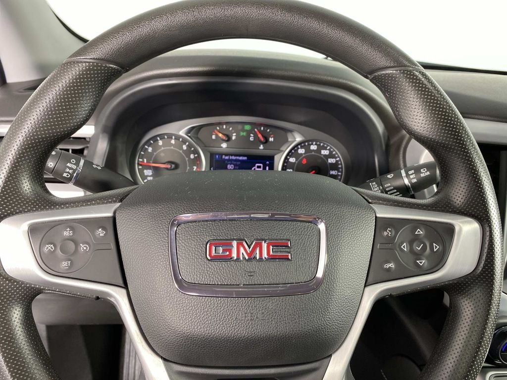 Used 2023 White GMC SLE image 16