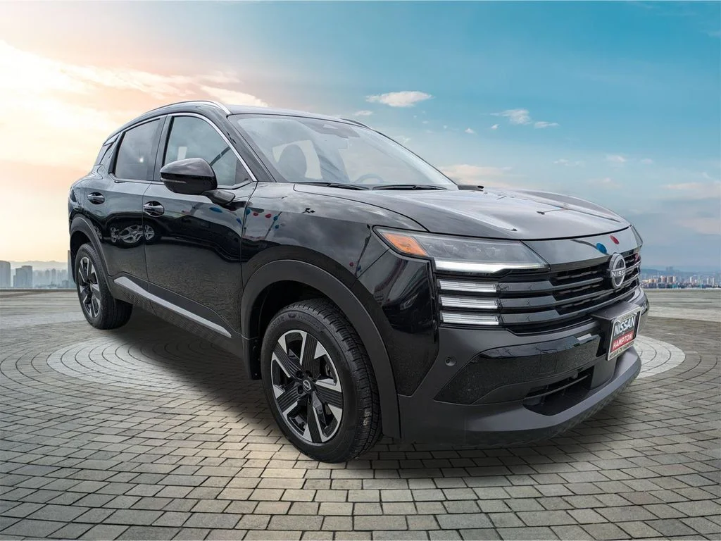 Used 2025 Super Black Nissan SR image 2